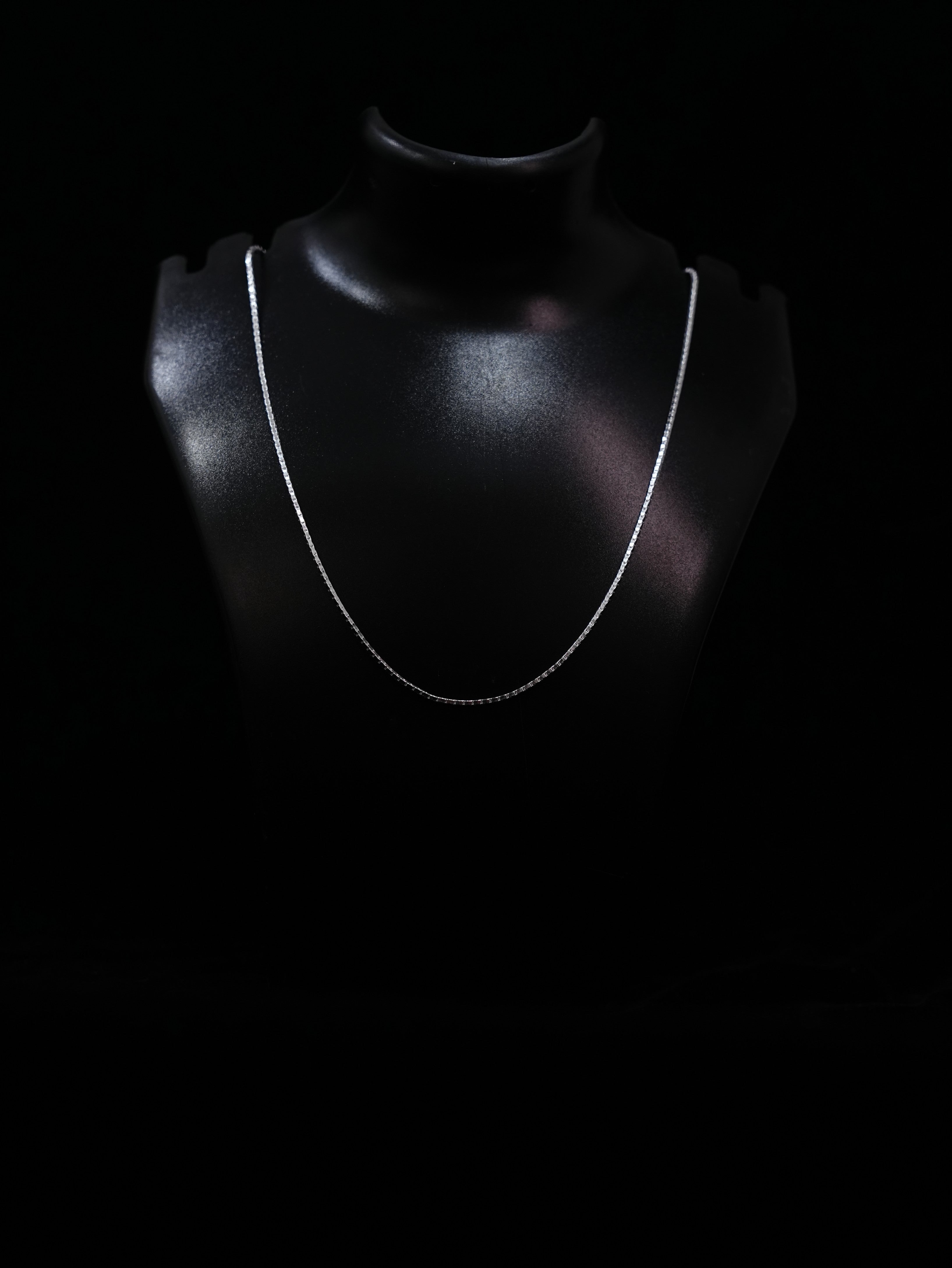 Classic Sphere Fancy Chain